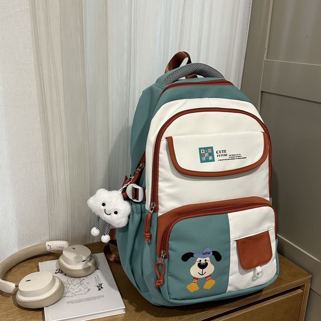 2025 Large Capacity Backpack for Girls – Stylish & Lightweight for School & Travel